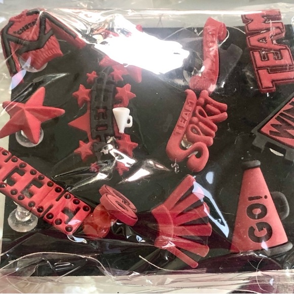 NIP Cheer, Sports, Cars, Trucks Bulletin Board Push Pins - Picture 8 of 10